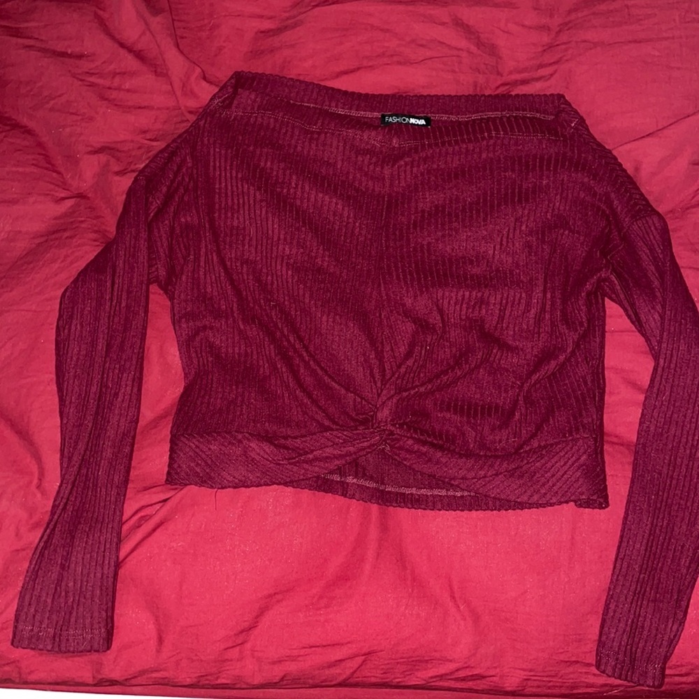 Off the shoulder - tied knot- cropped sweater